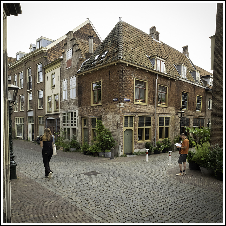 Pilgrimshuis56 870px 25wit 5zwart