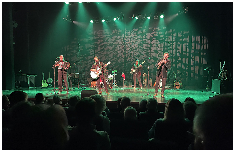 PaterMoeskroen 900px